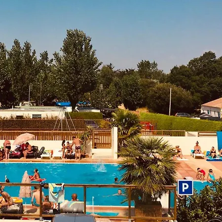 Camping Le Marais Neuf